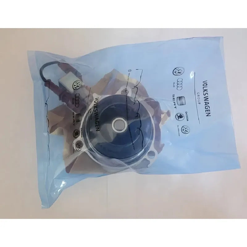 Bomba De Agua Golf Varíant Crafter 2.0 Tdi 04l121011n